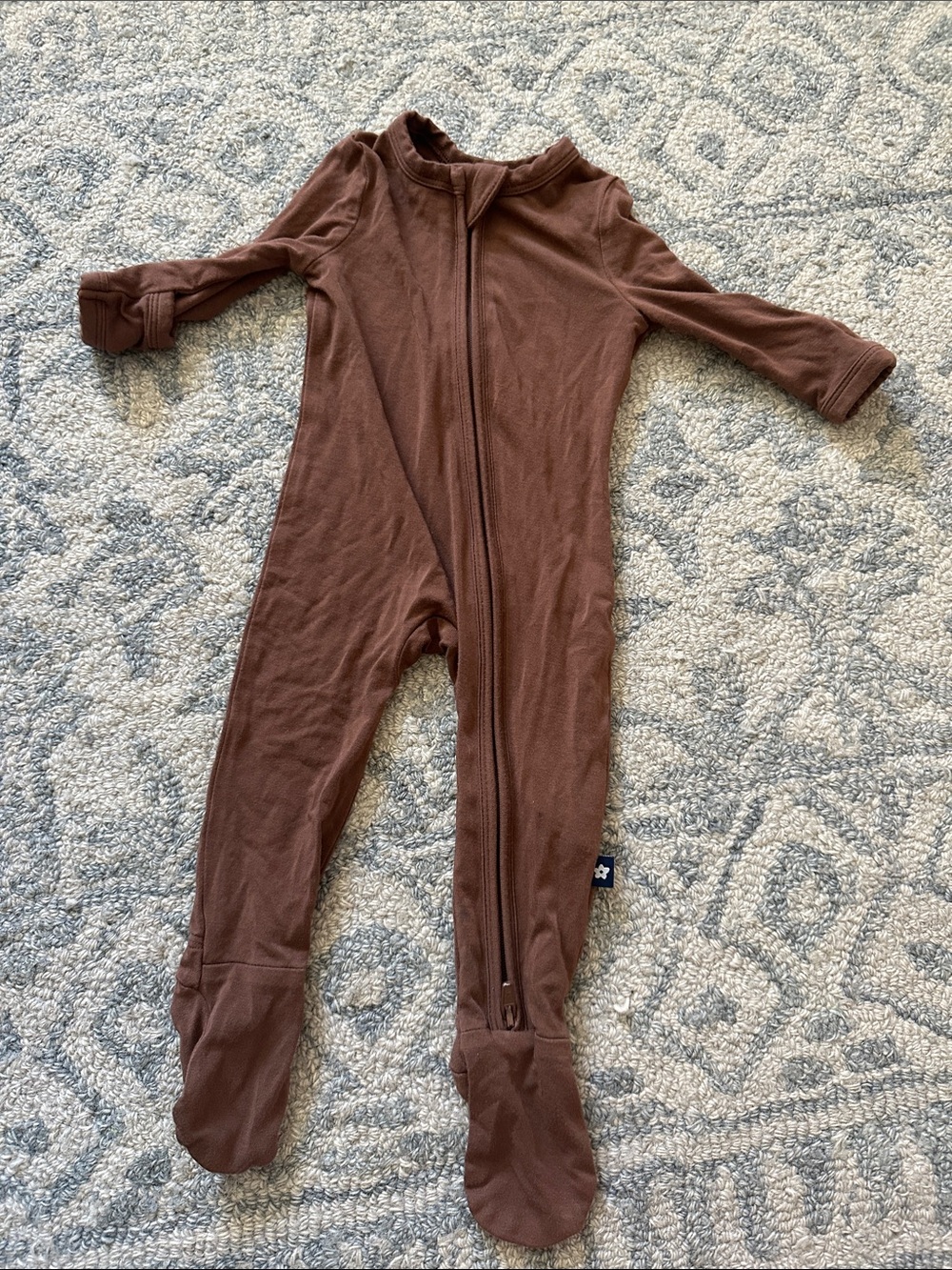Larkspur bamboo footie size 0-3 months